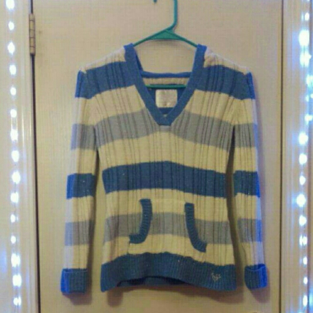 Girls Justice sz 12 blue and white sweater hoodie